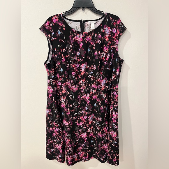 London Times Plus Size 18 W Black and Pink Floral Scuba Dress with Cap Sleeves - Picture 1 of 4